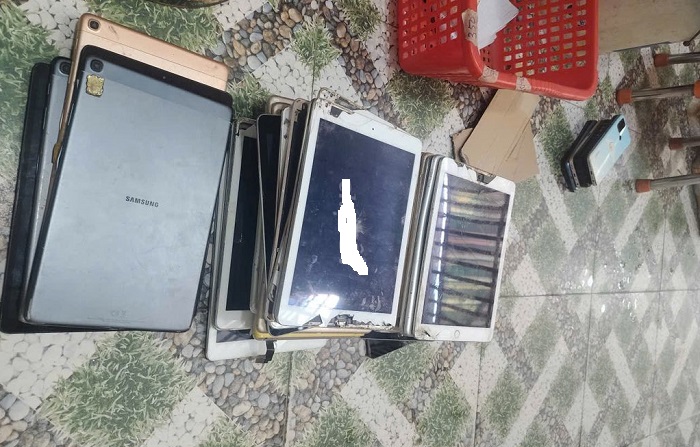 xác iPad dính iCloud